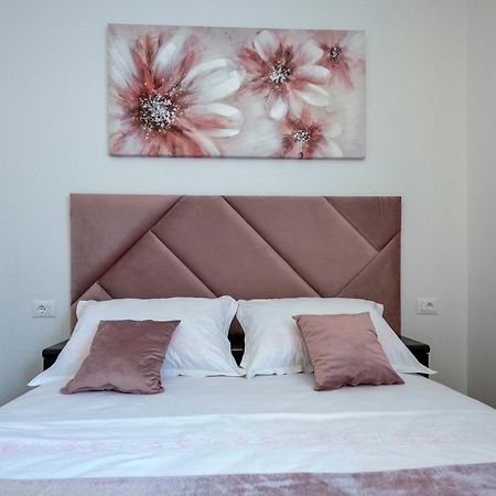 Luxury Apartment Makarska 2Min From Beach Екстер'єр фото