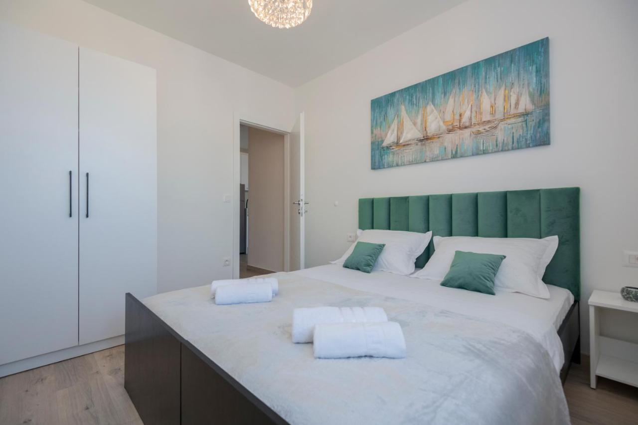 Luxury Apartment Makarska 2Min From Beach Екстер'єр фото