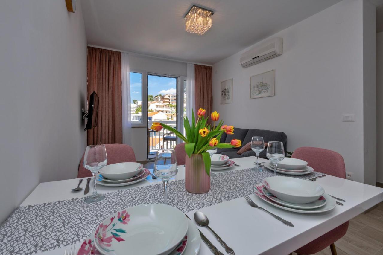 Luxury Apartment Makarska 2Min From Beach Екстер'єр фото