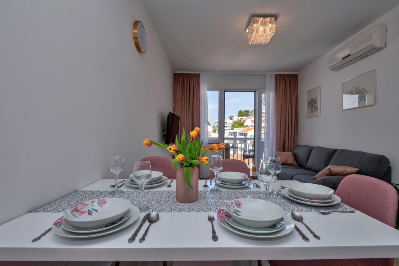 Luxury Apartment Makarska 2Min From Beach Екстер'єр фото